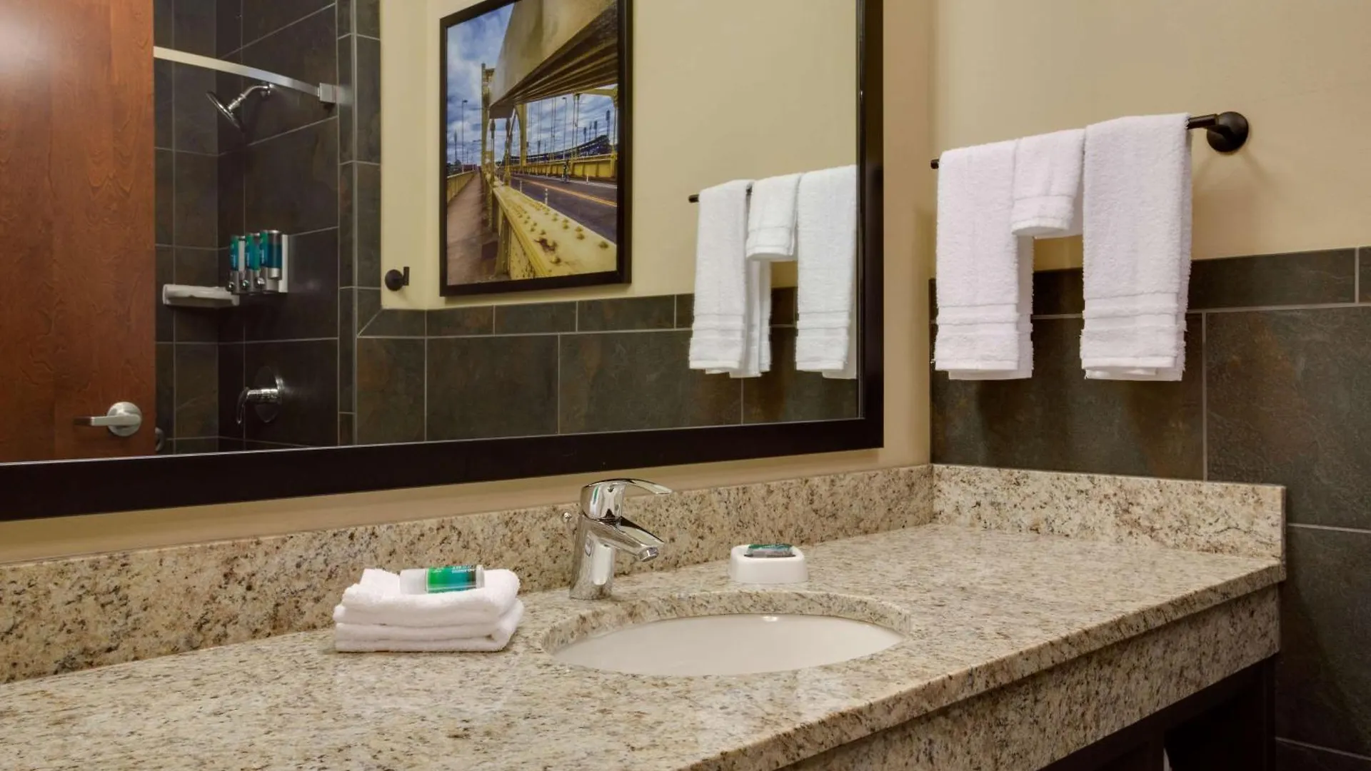 ***  Drury Plaza Hotel Pittsburgh Downtown United States