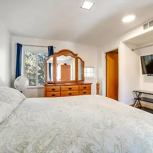 Holiday home Townhome About 5 Miles To Market Square, Pittsburgh