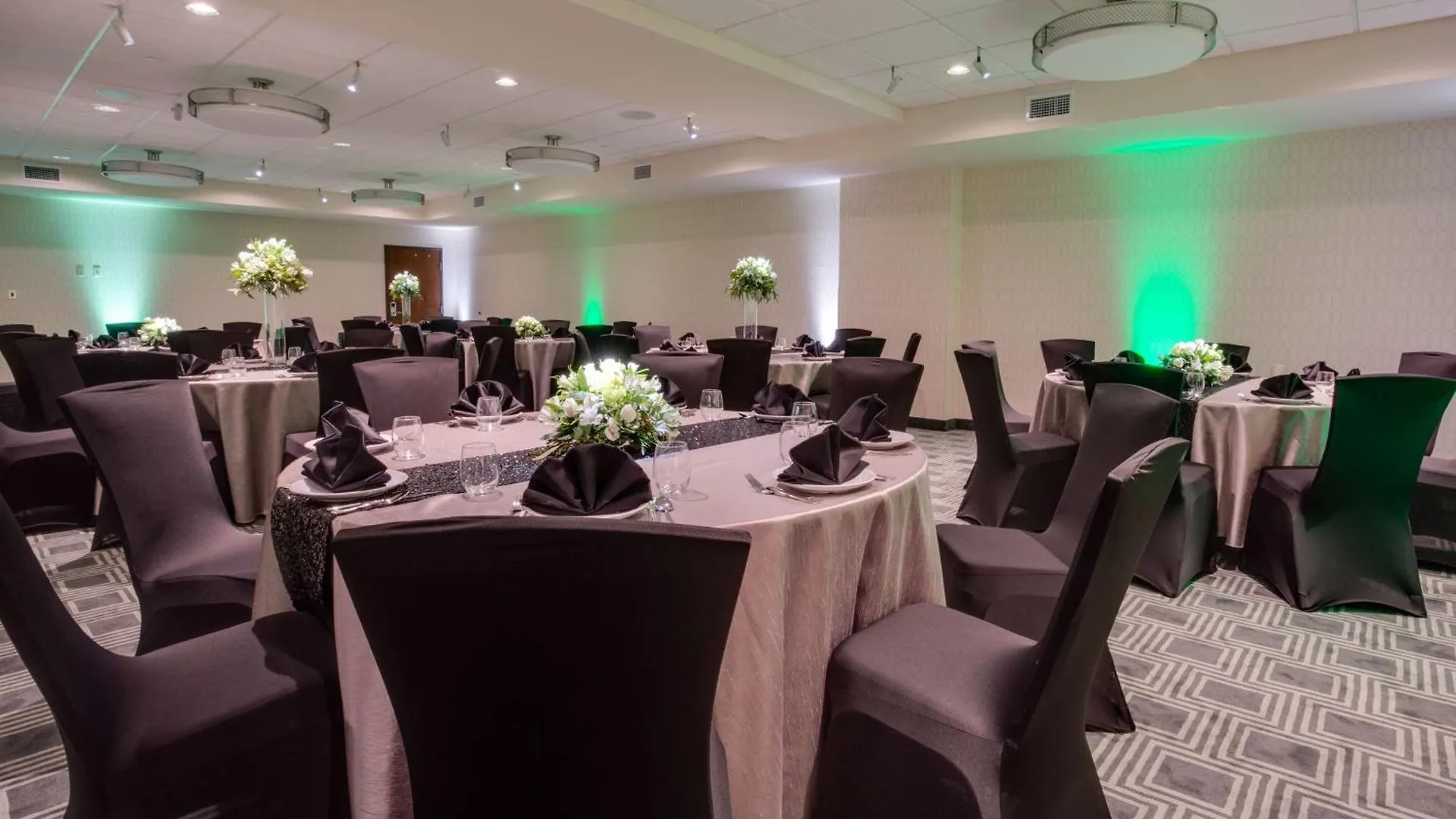 Drury Plaza Hotel Pittsburgh Downtown 3*,  United States